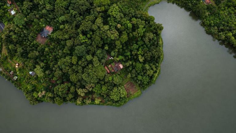 Grace Backwater Villa Coorg - B&B Suntikoppa