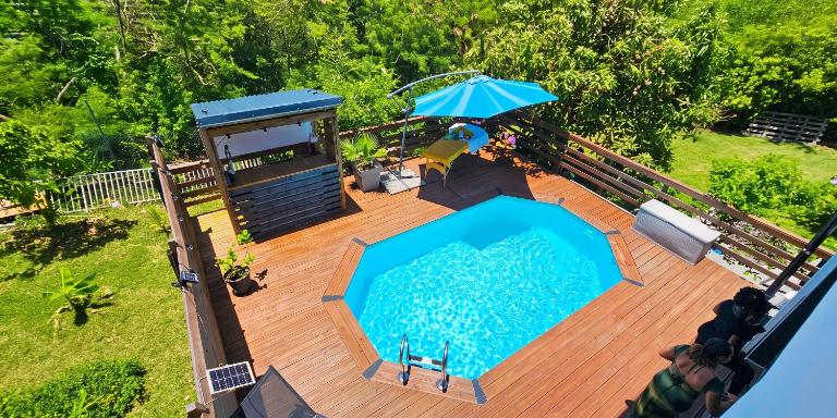 Appartement lumineux avec piscine à Le Moule, 70 m² - B&B Le Moule