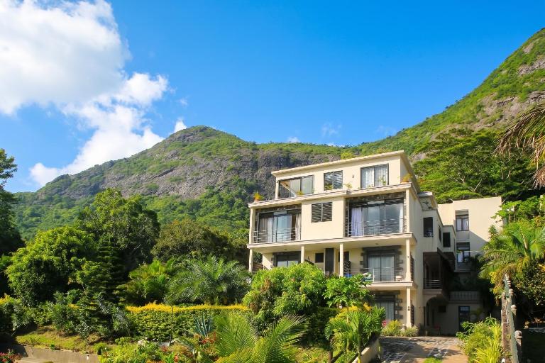 Charming studio in Moka 40 m² with mountain view terrace - Ferienwohnung Moka