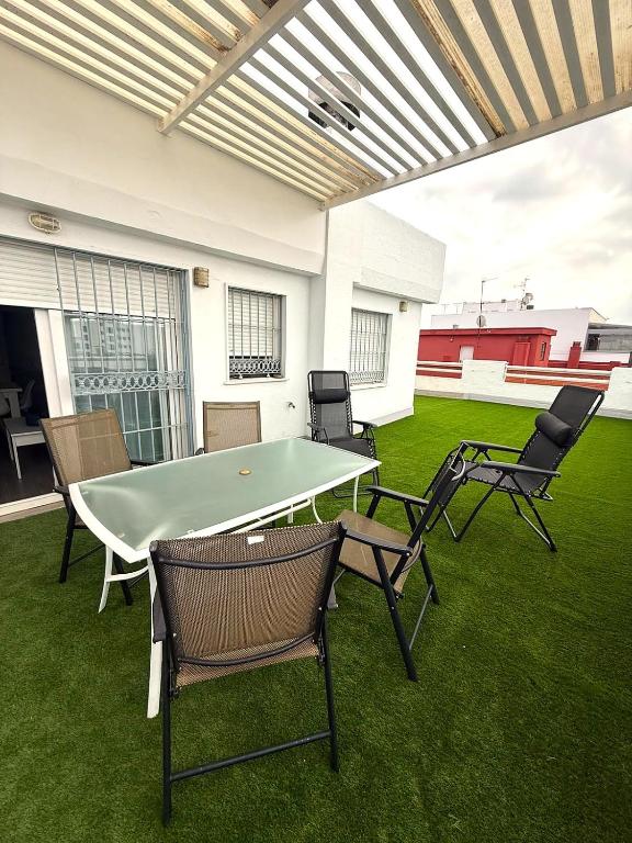 Luxury Attics Avenida Italia PARKING INCLUIDO - B&B Huelva