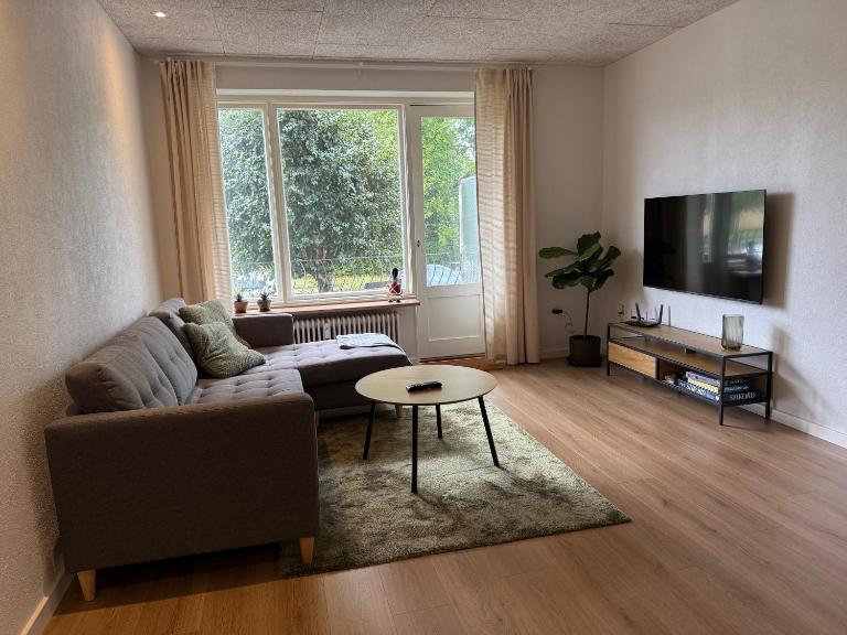 Completely renovated apartment, 6 sleeps - Ferienwohnung Herning