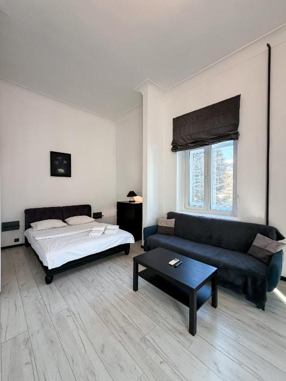 ApartPoltava Світлі апартаменти з високою стелею Стильний ДИЗАЙН 2023 - B&B Poltava