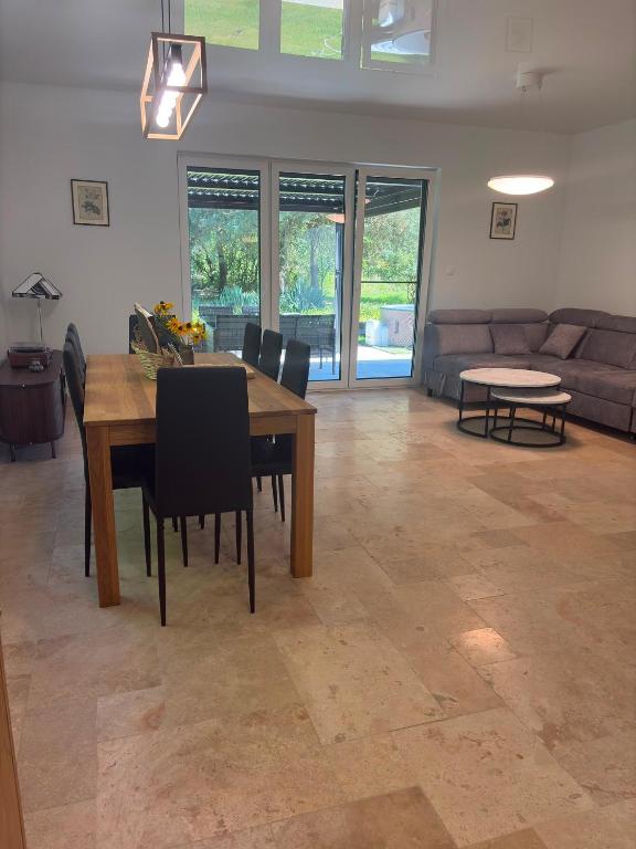 Dom w Zaciszu Silna - B&B Silna
