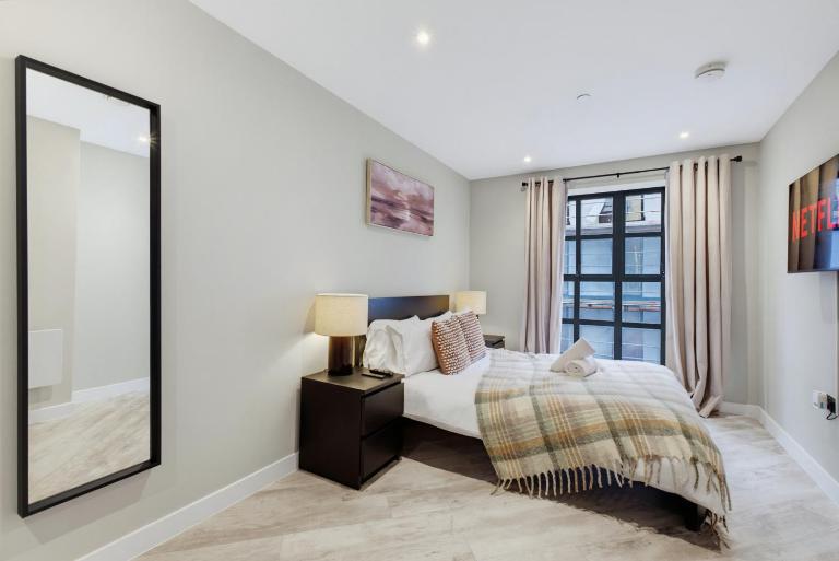 Stylish 1-Bed Apartment in Digbeth near Bullring - B&B Birmingham