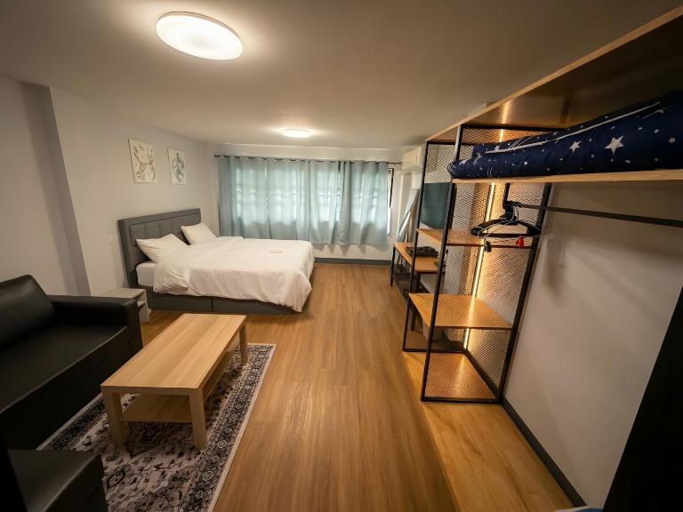 Casa Icom Siam - คาซ่า ไอคอน สยาม - Chambres d'hôtes Godown