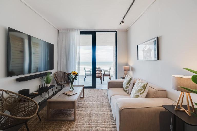 Wavescapes Autumn House - B&B Muizenberg