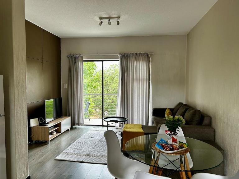 Broadacres Two Bedroom with WiFi Backup and Pool - B&B Centane