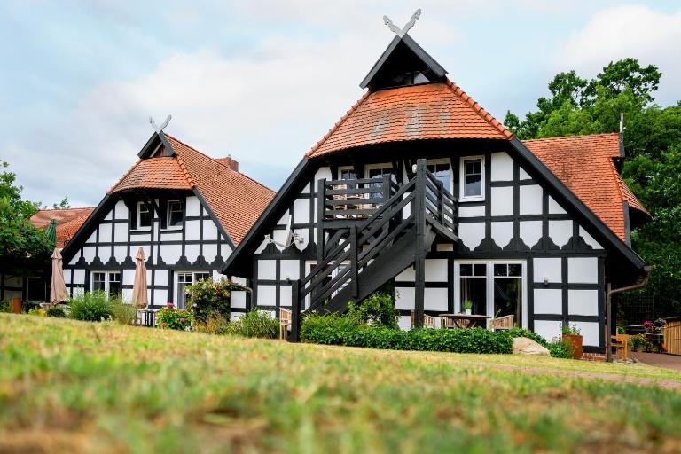 Kleiner Storch - Seehotel Dümmer - Chambres d'hôtes Hüde