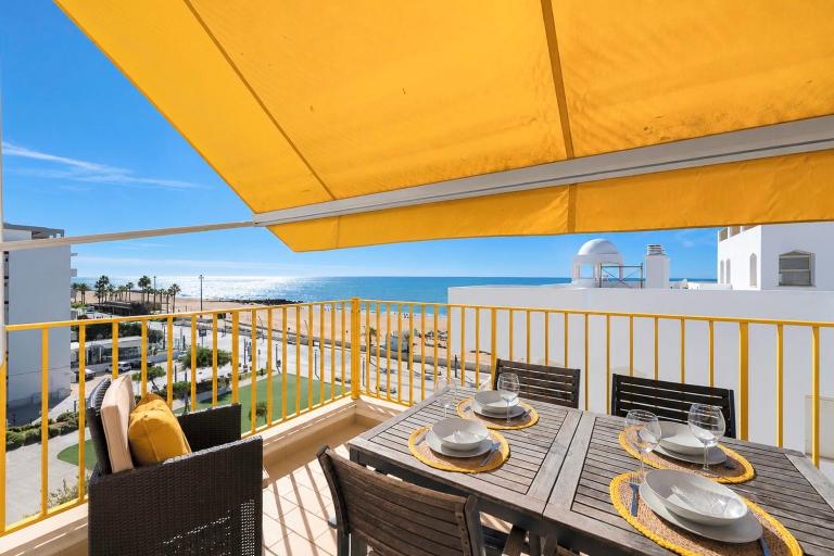TOM's House - T2 Sea View - B&B Quarteira