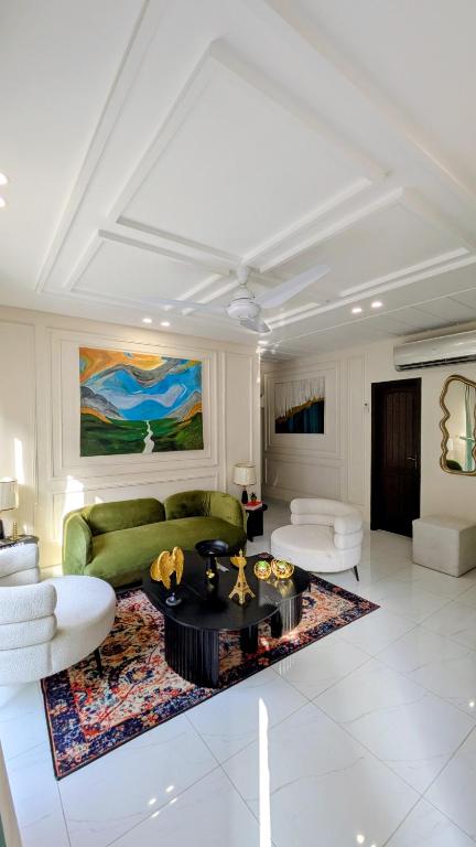 Green Orchard Luxury Cottages in Faisalabad Self Check-in - B&B Faisalabad