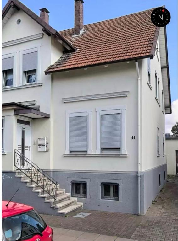 Helle 2-Zi-FeWo mit WLAN, Dolce Gusto, Roku TV - Chambres d'hôtes Bielefeld