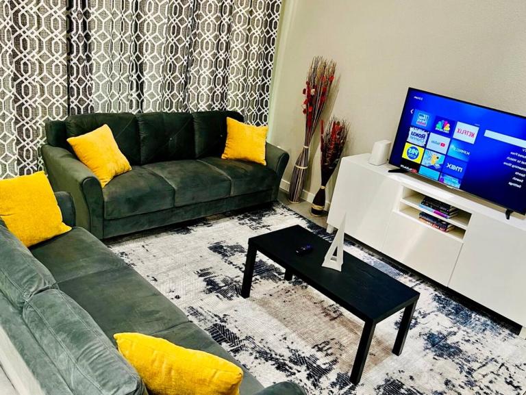 House 3-Bed 2,5-Bath FREE Parking with Washer Dryer inside - Ferienwohnung The Woodlands