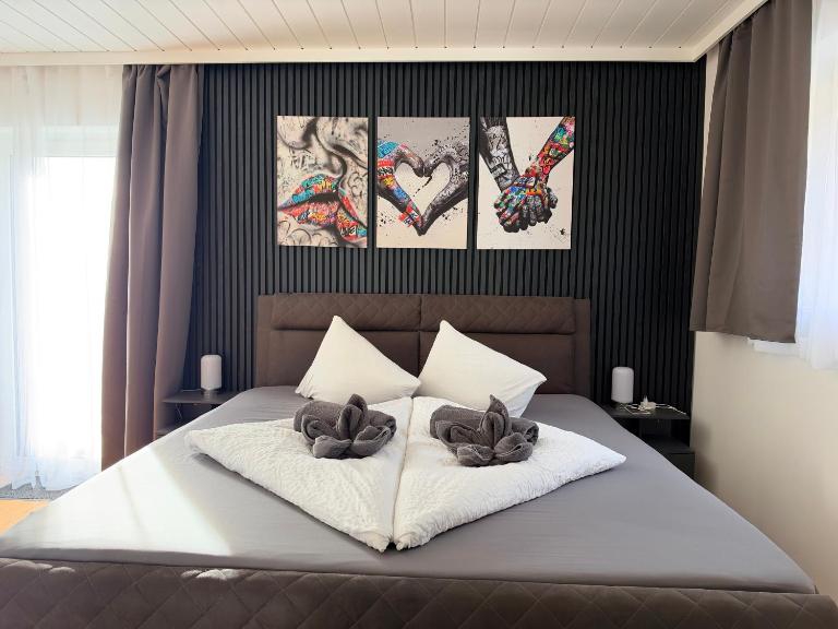 r204 by flataid rooms and apartments near LKH Graz 24-7 check In - B&B Graz