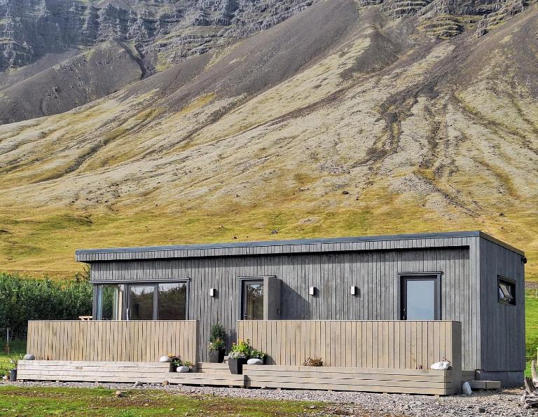 Oddnýjarhús - Entire Private Peaceful Cottage in Nature - B&B Höfn