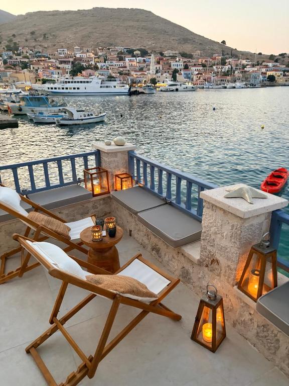 Halki Sea Breeze - a waterfront villa - Ferienwohnung Chalkeío