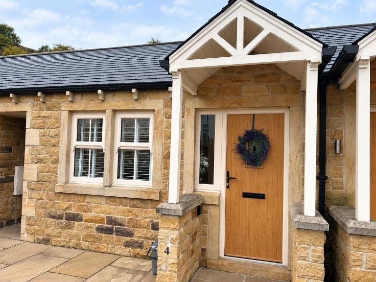 4 Mulberry Green , Waterfoot , Rossendale, Lancs - B&B Newchurch