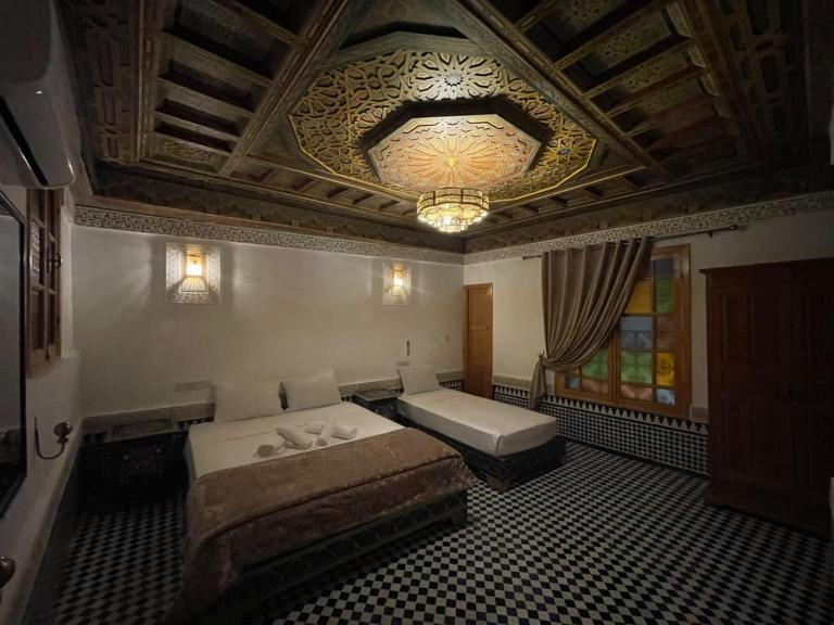 Riad Meriz - Bed and Breakfast Fez