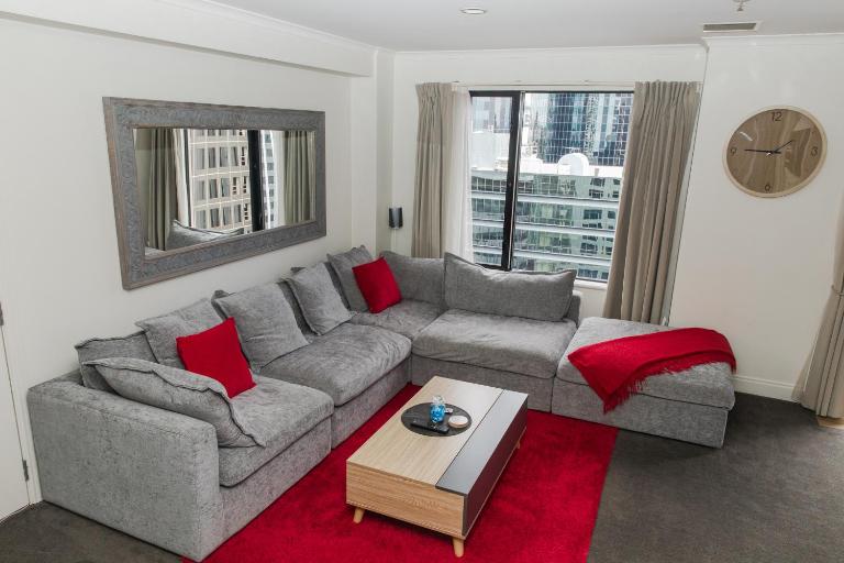 21st Floor Queen Street Apartment with Balcony and Free Parking - B&B Auckland