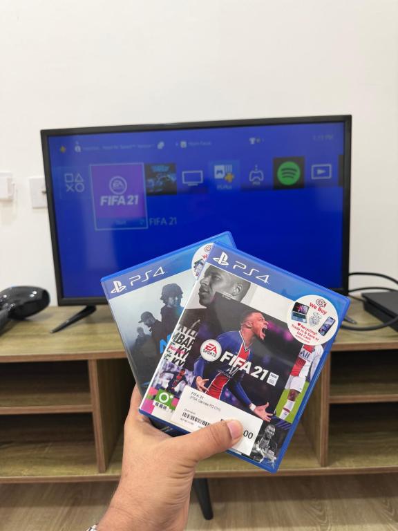 AYAAN FIFA HOME at Quintet Private Parking with PS4 Gaming & Netflix - B&B Tanah Rata