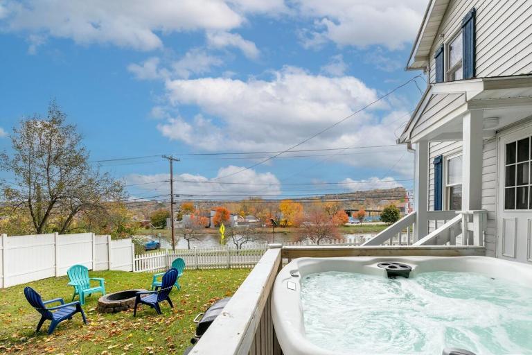 Great Location! Colleges! Hiking! Ithaca Commons! - B&B Ithaca