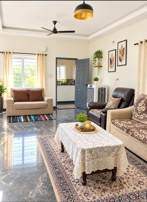 Spacious 3BHK near BIEC, IKEA, NICE ROAD & Metro - B&B Chik Bānavar