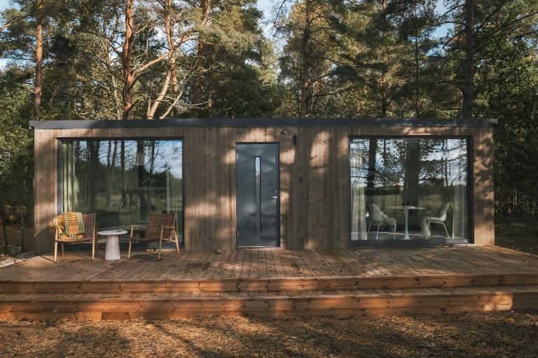 Linaleu cabin - a private stay by the seaside - B&B Sarve