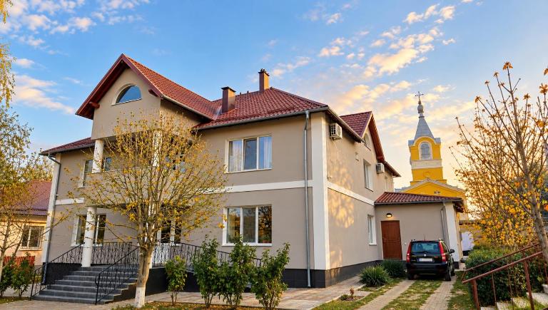 Casa Regina Pacis - B&B Vărvăreuca