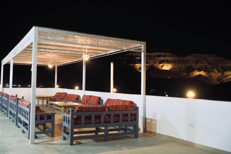 Villa Abo Tarek - Bed and Breakfast Al Aqālitah
