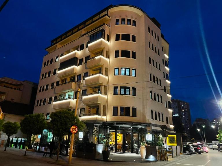 Duga centar lux - B&B Kragujevac