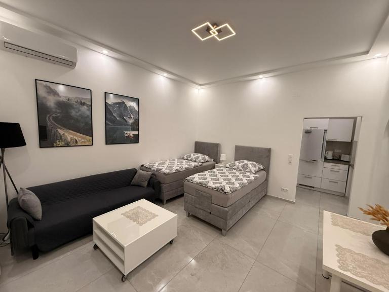 Stadtnah und ruhig modernes Apartment mit Klimaanlage - Chambres d'hôtes Karlsruhe