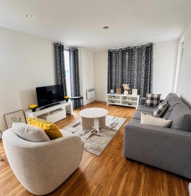 Luxury 2 Bedroom Flat Near MediaCity & City Centre - B&B Manchester