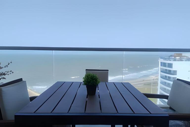 Azul Infinito para disfrutar en la Bella Cartagena - Bed and Breakfast Cartagena