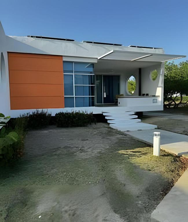 Cabaña en Condominio la Marina Puerto Velero con jacuzzi privado, piscinas y las hermosas playas privadas de Puerto Velero - B&B Tubará