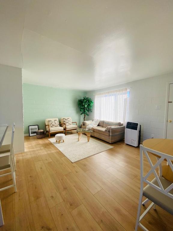 Cozy, cute and comfortable landing spot! - Ferienwohnung Page