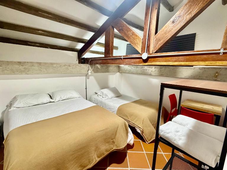 Hostal Boutique Loto de Belén - Bed and Breakfast Bogota