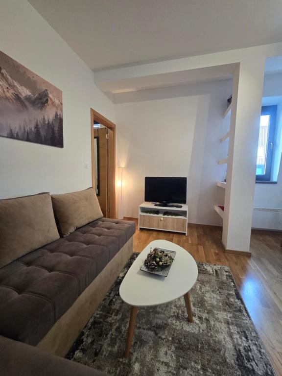 Apartman 5 Jahorina - Bed and Breakfast Jahorina