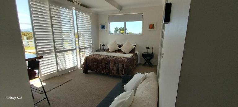 Dune Lake Beach Studio - B&B Ruakaka