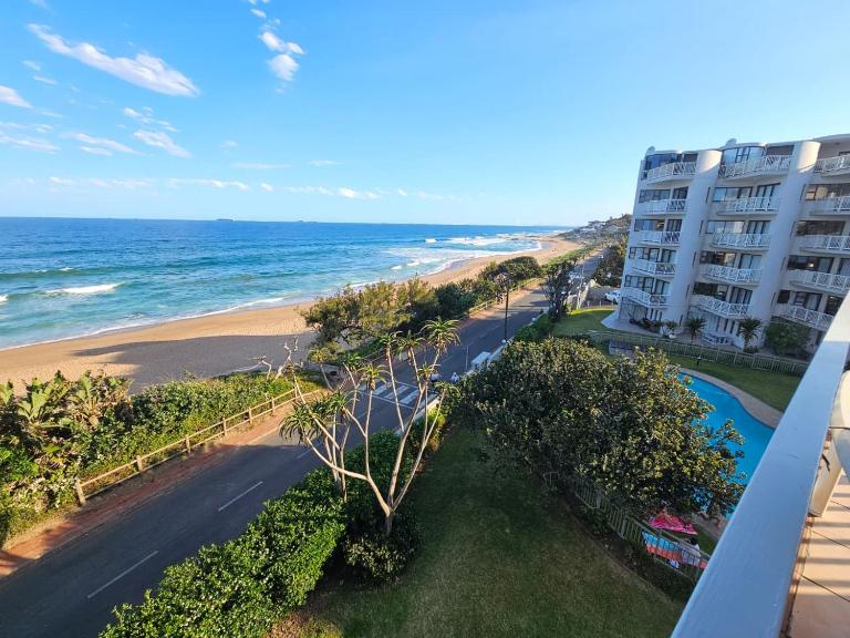Umdloti Beach Apartment - B&B eMdloti