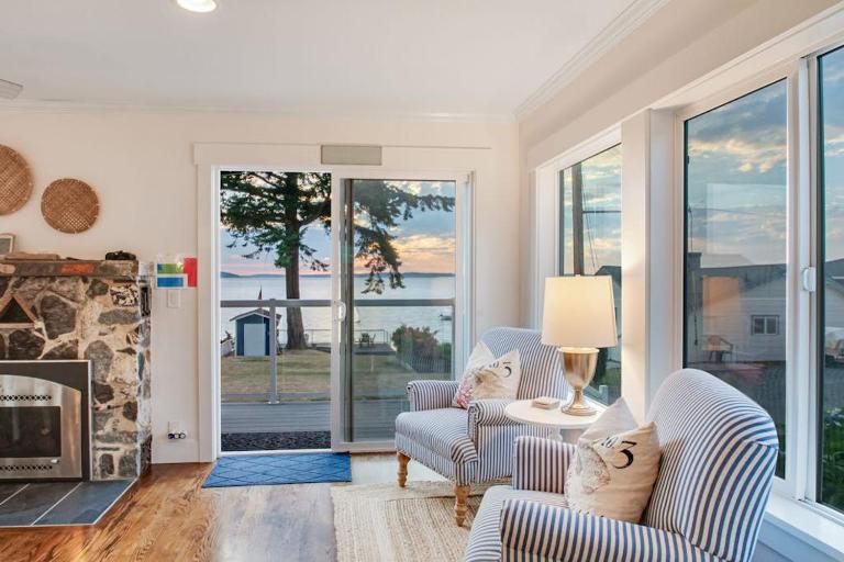 Madrona Beach House - Bed and Breakfast Madrona Beach
