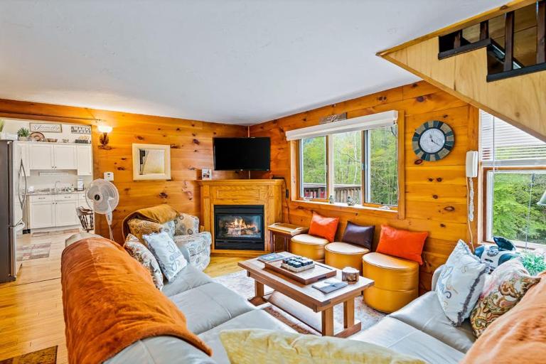 Adirondack Sugar Shack - B&B Diamond Point