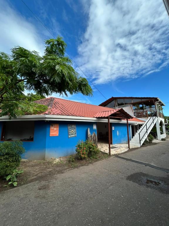 Hospedaje Casa THIREMA Tortuguero - Bed and Breakfast Tortuguero