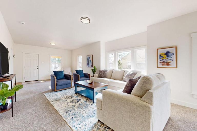 Fountain District Bungalow - B&B Bellingham