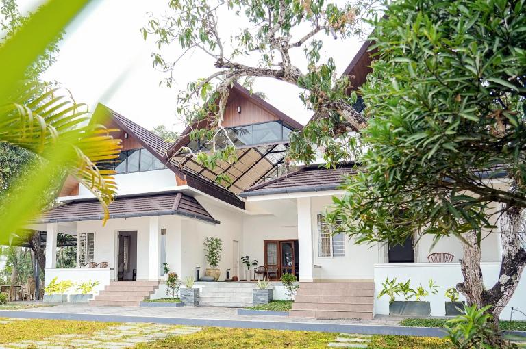 The Riveroots Kumbalangi - B&B Kochi