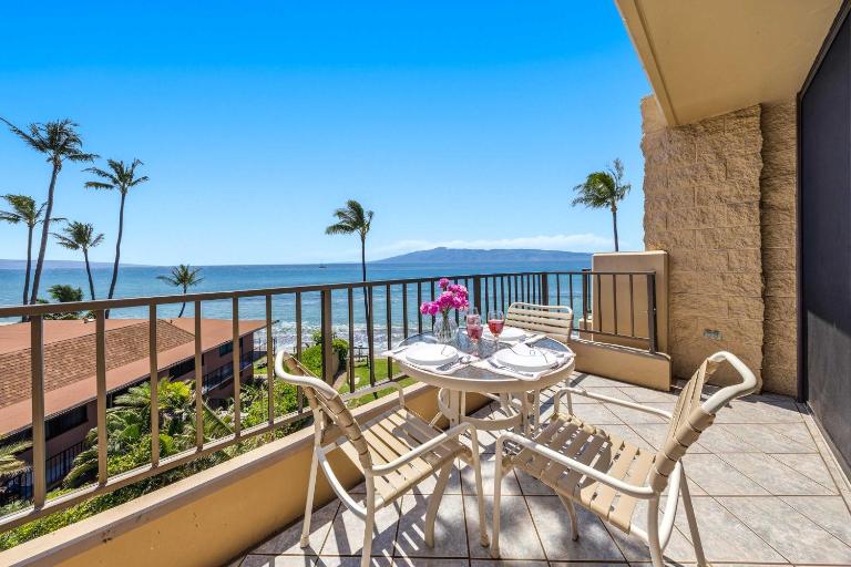 Paki Maui Penthouse 409 - Ferienwohnung Kahana