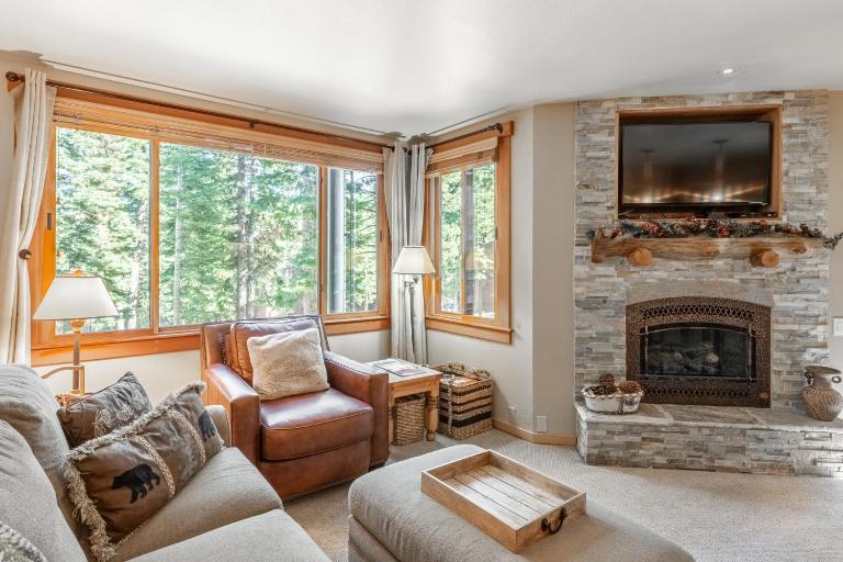Northstar - Ski View Condo - B&B Truckee
