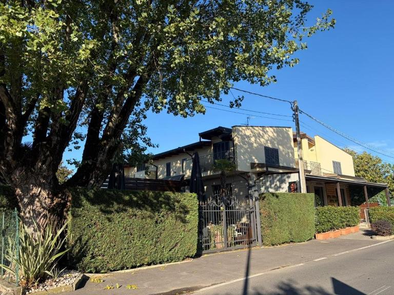 Dolcevita Apartments - B&B Usmate-Velate