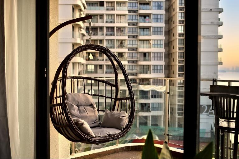 Danga Bay - 3BR Full Seaview - Luxe Balcony Bliss - B&B Johor Bahru