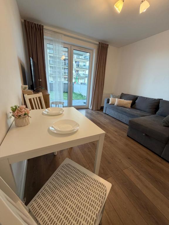 Suwałki Apartment with garden, Free Parking, S61 Via Baltica - Chambres d'hôtes Suwałki