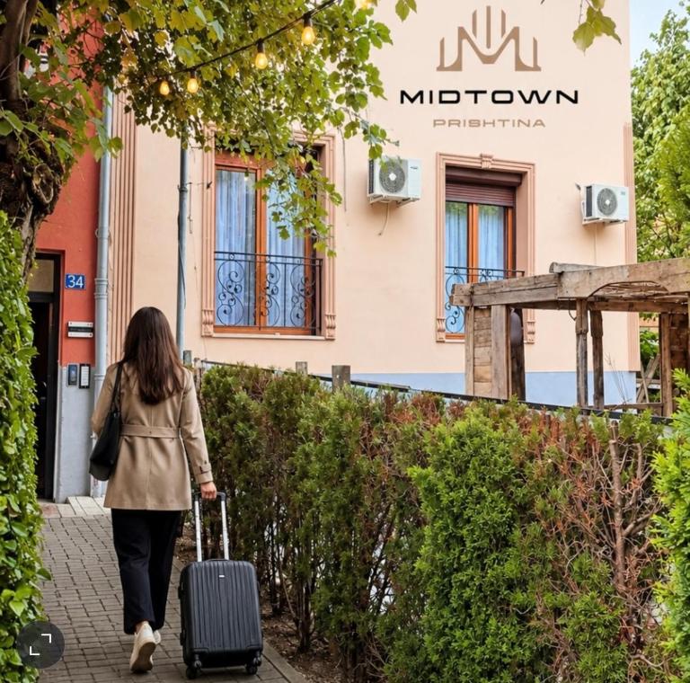 Midtown Prishtina Stays - Ferienwohnung Pristina