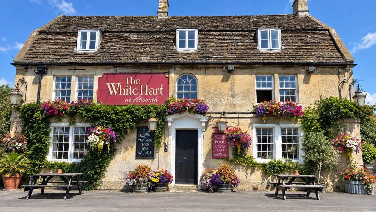 The White Hart - B&B Atworth
